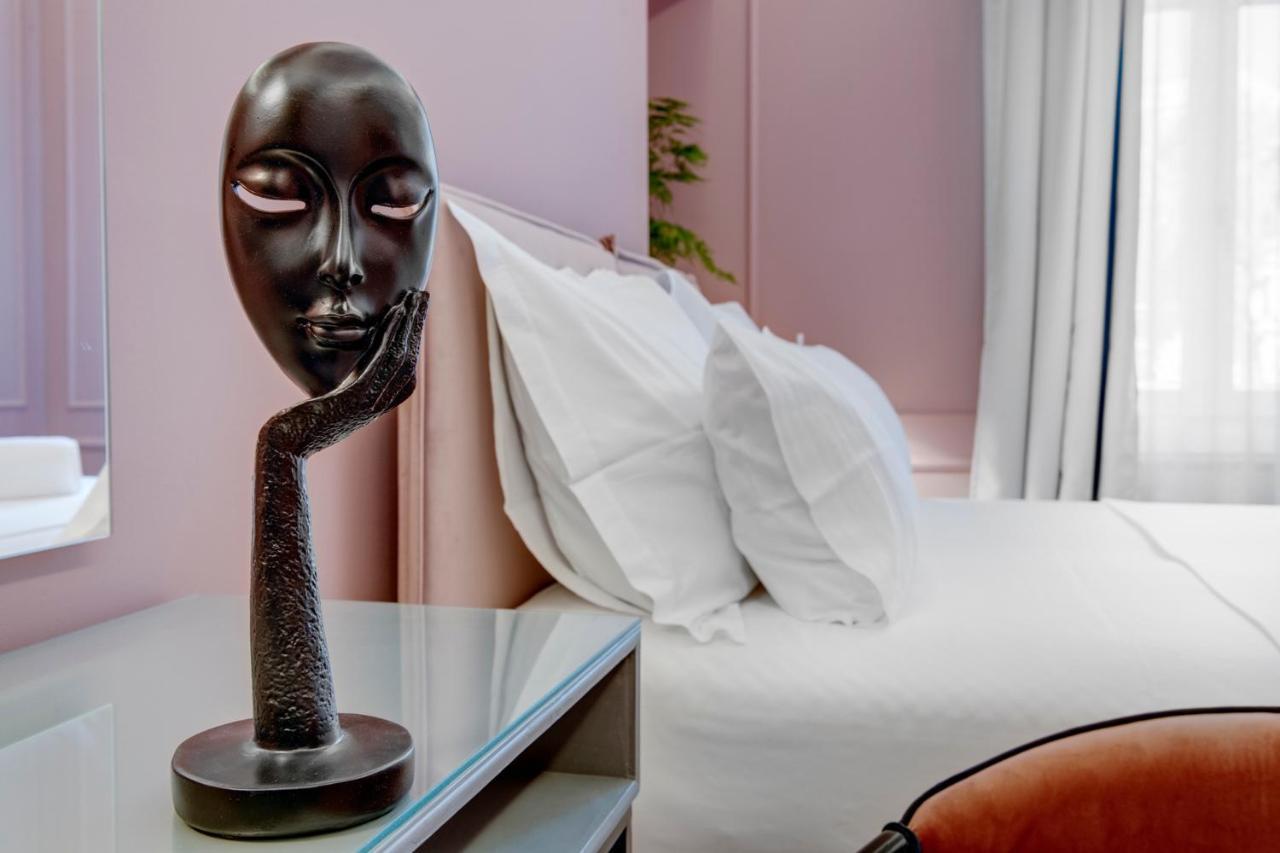Amare Boutique Suites Ermoupoli Bagian luar foto