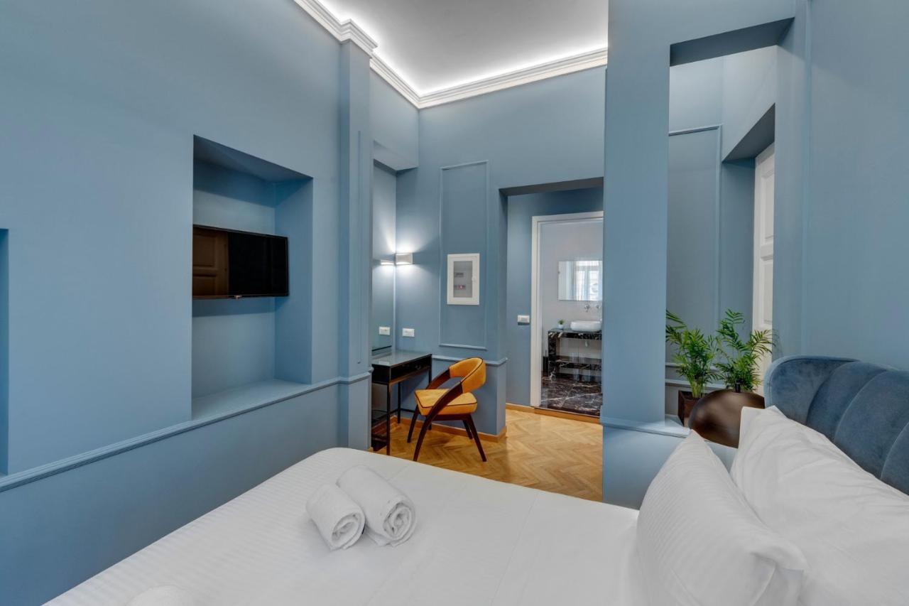 Amare Boutique Suites Ermoupoli Bagian luar foto